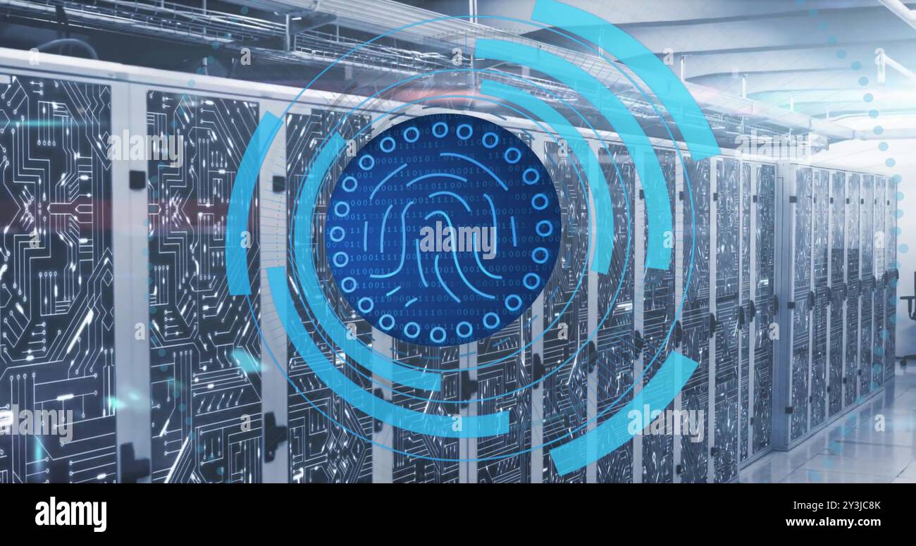 Image du traitement du scanner d'empreintes digitales biométriques et du réseau dans la salle des serveurs Banque D'Images