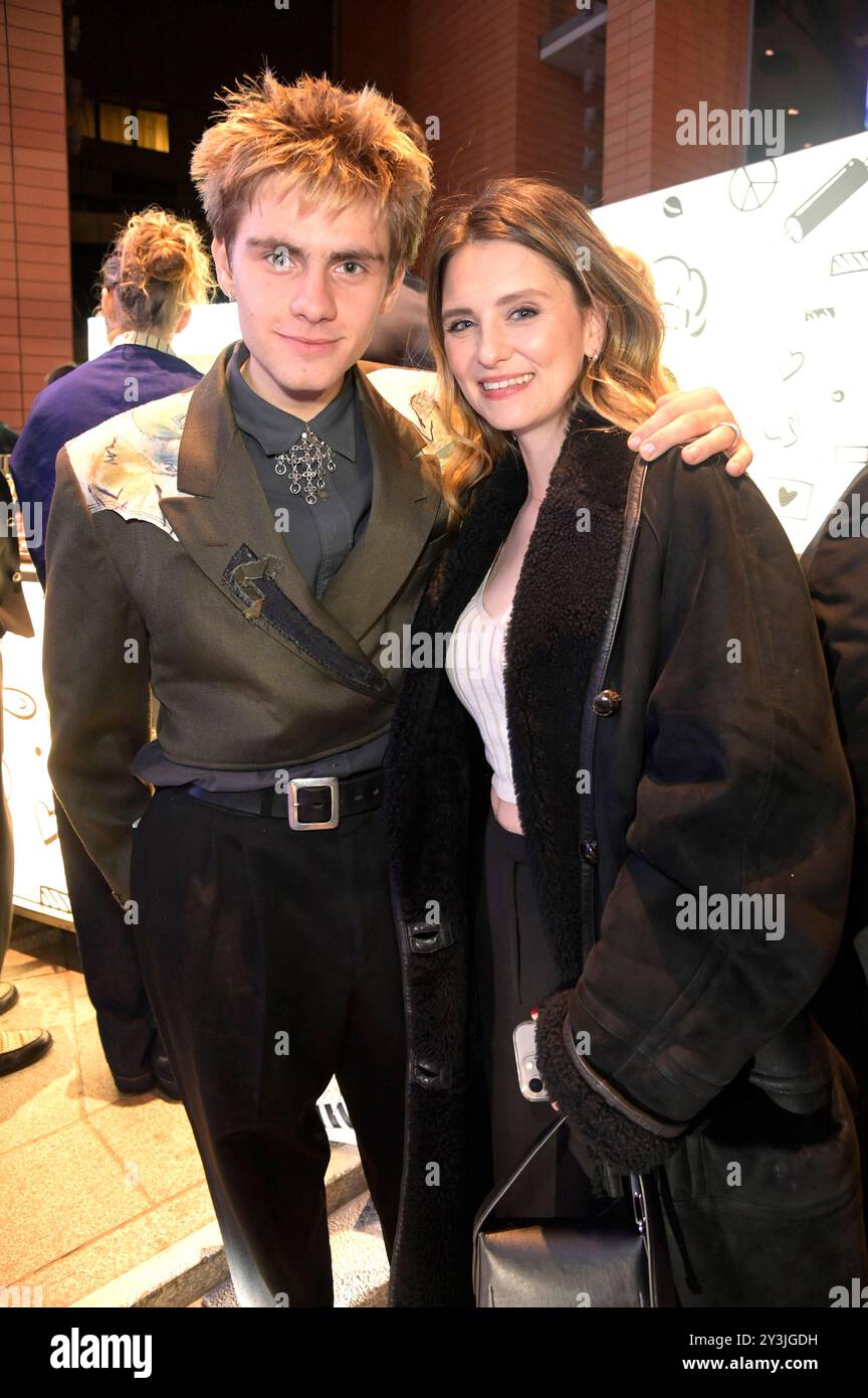 Florian Geißelmann und Natalia Rudziewicz BEI der Verleihung des Deutschen Schauspielpreises 2024 im Club Theater Berlin. Berlin, 13.09.2024 *** Florian Geißelmann et Natalia Rudziewicz lors de la remise du German Acting Award 2024 au Club Theater Berlin, 13 09 2024 Foto:XF.xKernx/xFuturexImagex schauspielpreis 4831 Banque D'Images