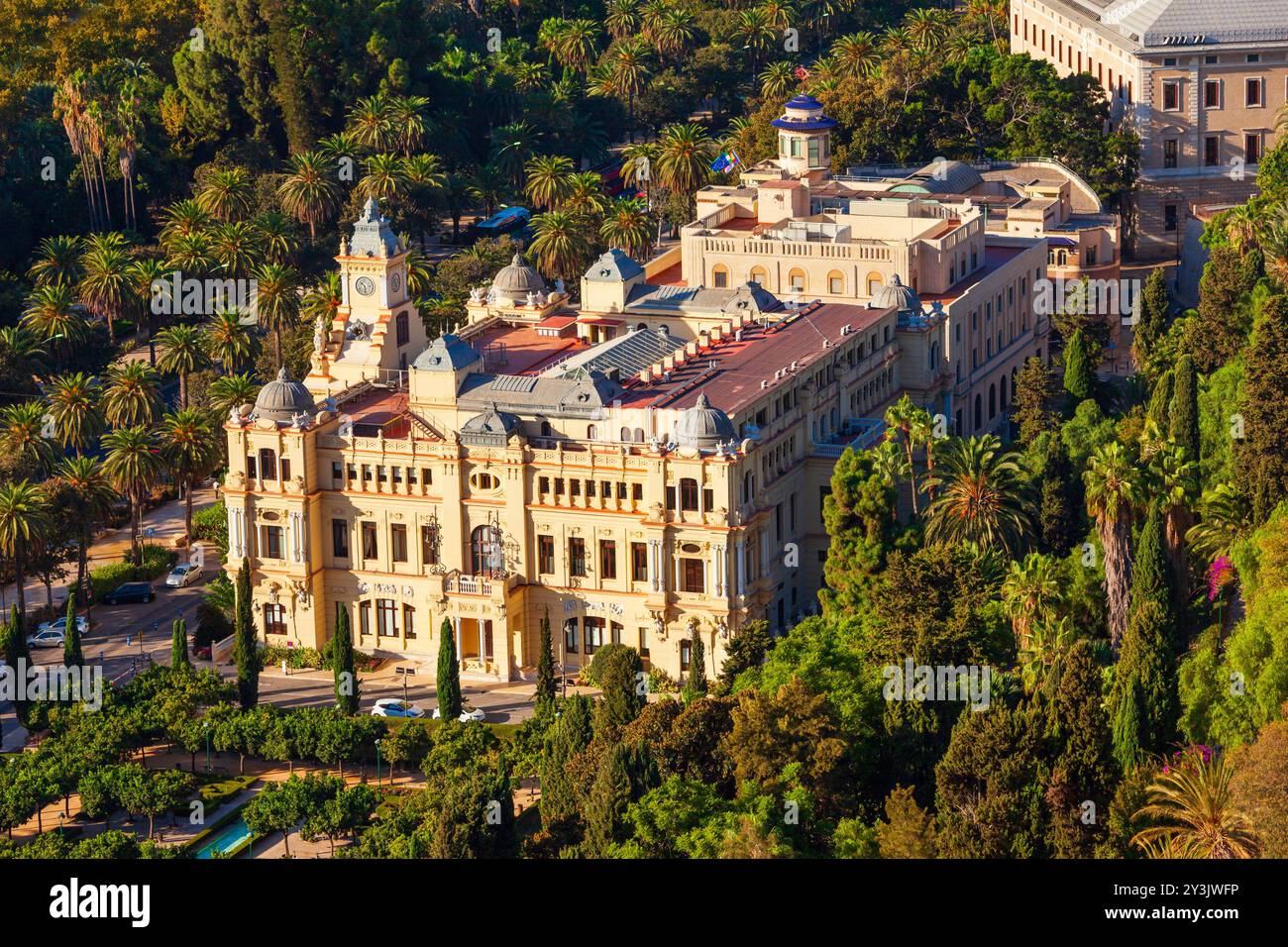 Hôtel de ville ou Ayuntamiento vue panoramique aérienne à Malaga. Malaga est une ville de la communauté andalouse en Espagne. Banque D'Images