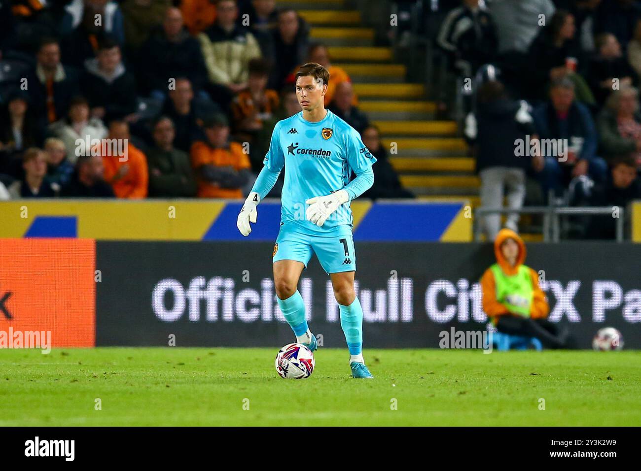 MKM Stadium, Hull, Angleterre - 14 septembre 2024 Ivor Pandur Goalkeeper of Hull City - pendant le match Hull City v Sheffield United, EFL Championship, 2024/25, MKM Stadium, Hull, Angleterre - 13 septembre 2024 crédit : Arthur Haigh/WhiteRosePhotos/Alamy Live News Banque D'Images