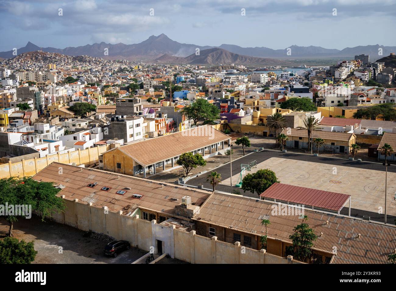 La ville animée de Mindelo, São Vicente, Cap-Vert Banque D'Images