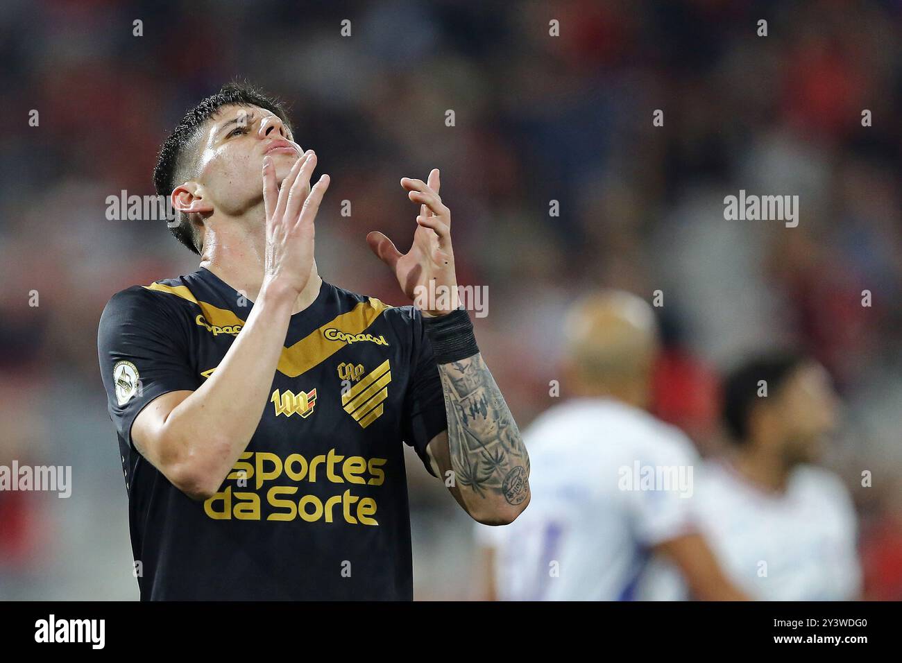 Curitiba, Brésil. 14 septembre 2024. Bruno Zapelli de l'Athletico Paranaense réagit lors du match entre l'Athletico Paranaense et Fortaleza, pour la Serie A 2024 brésilienne, au Ligga Arena Stadium, à Curitiba, le 14 septembre. Photo : Heuler Andrey/DiaEsportivo/Alamy Live News crédit : DiaEsportivo/Alamy Live News Banque D'Images