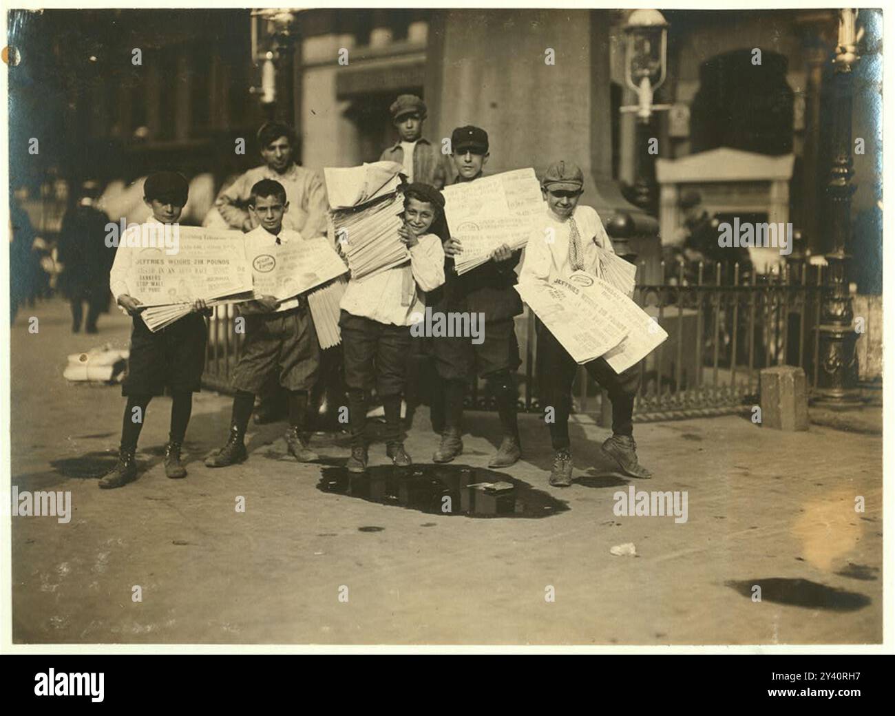 Charges lourdes. Park Row. Lieu : New York, New York (État) Banque D'Images