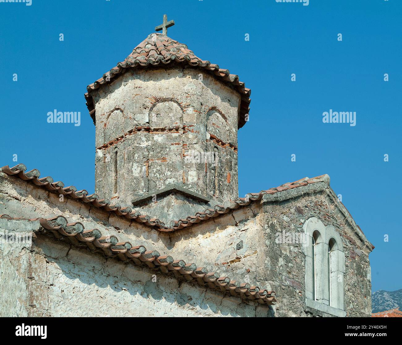 Église dans le village de Platsa, Péloponnèse, Grèce Banque D'Images