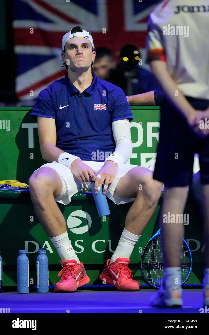 AO Arena, Manchester, Royaume-Uni. 15 septembre 2024. Finale de la Coupe Davis, phase de groupes, jour 6 du Groupe d ; Jack Draper de Grande-Bretagne repose entre les matchs crédit : action plus Sports/Alamy Live News Banque D'Images