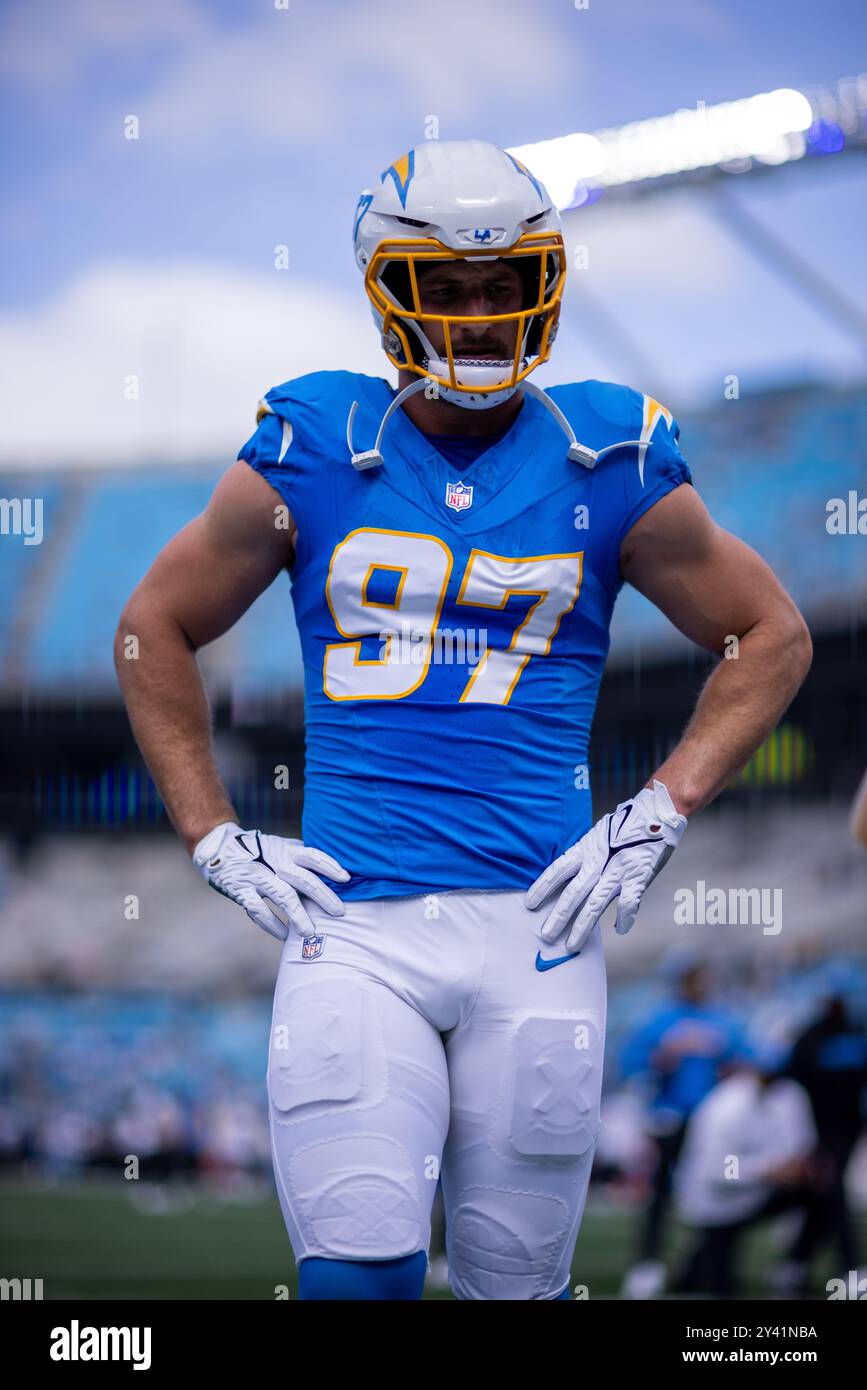 Charlotte, Caroline du Nord, États-Unis. 15 septembre 2024. Joey Bosa (97), linebacker des Chargers de Los Angeles, avant le match contre les Panthers de la Caroline dans le match de la NFL à Charlotte, Caroline du Nord. (Scott Kinser/Cal Sport Media). Crédit : csm/Alamy Live News Banque D'Images