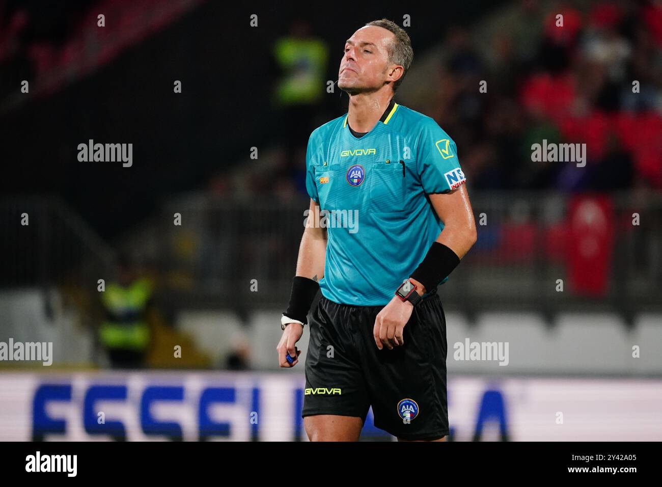 Monza, Italie. 15 septembre 2024. Luca Pairetto (arbitre) lors du championnat italien Serie A match de football entre l'AC Monza et le FC Internazionale le 15 septembre 2024 au stade U-Power de Monza, en Italie. Crédit : Luca Rossini/E-Mage/Alamy Live News crédit : Luca Rossini/E-Mage/Alamy Live News Banque D'Images