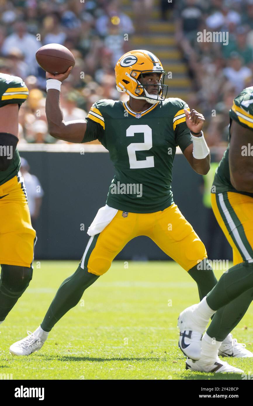 Green Bay, WI, États-Unis. 15 septembre 2024. Le quarterback des Packers de Green Bay Malik Willis (2) lance la balle lors d'un match contre les Colts d'Indianapolis à Green Bay, WISCONSIN. Kirsten Schmitt/Cal Sport Media. Crédit : csm/Alamy Live News Banque D'Images