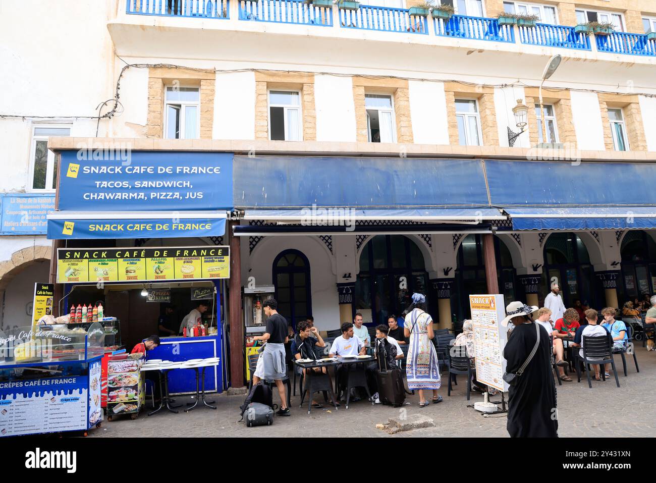 Dans la médina fortifiée de la ville d'Essaouira sur l'océan Atlantique au Maroc. Essaouira, région de Marrakech-Safi, Province d'Essaouira, Maroc, Nort Banque D'Images