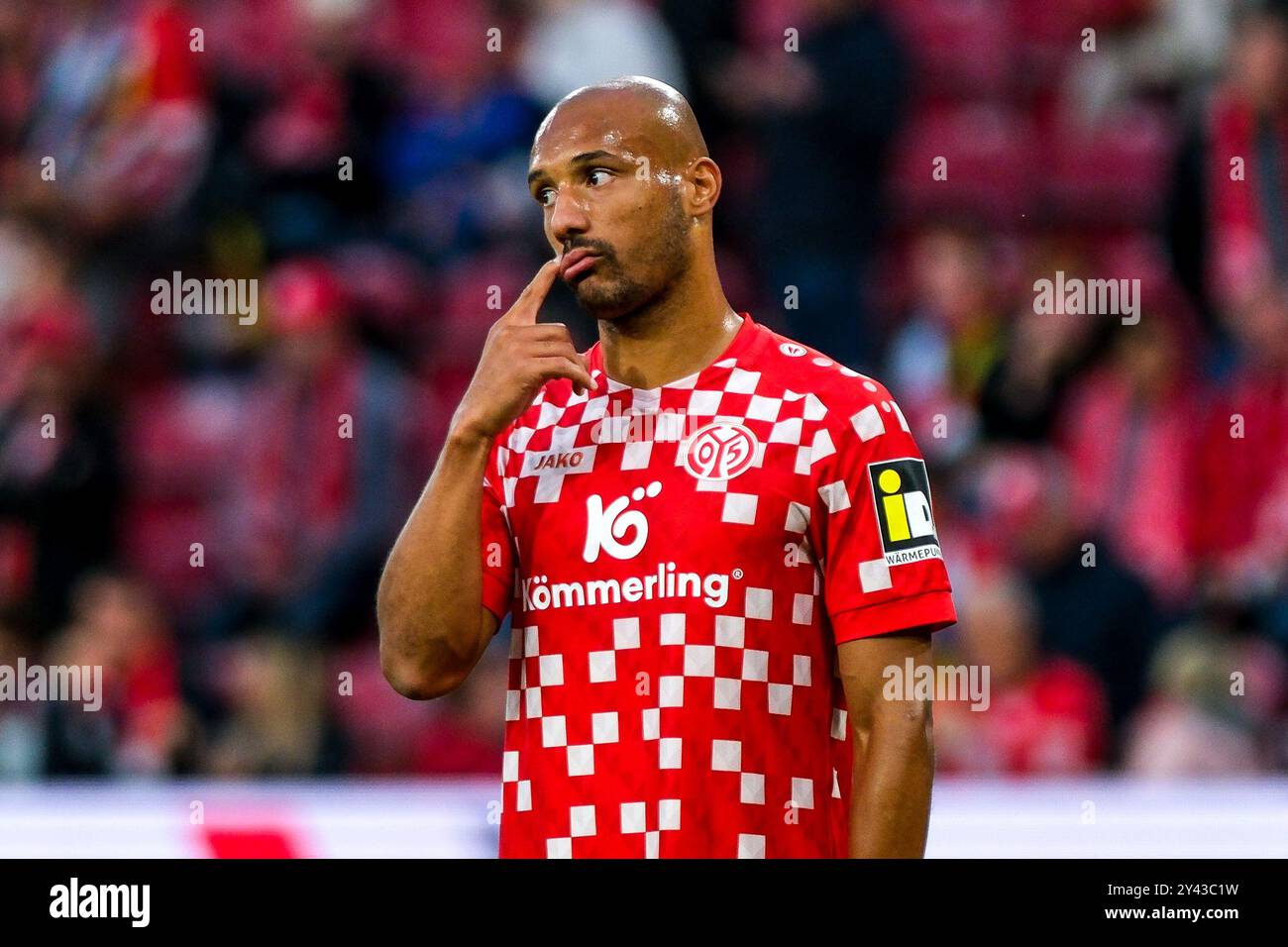 Karim Onisiwo (1. FSV Mainz 05, #09) ist enttauescht, GER, 1. FSV Mainz 05 vs. SV Werder Brême, Fussball, 1. Bundesliga, 3. Spieltag, Spielzeit 2024/2025, 15.09.2024. DFL LA RÉGLEMENTATION DFB INTERDIT TOUTE UTILISATION DE PHOTOGRAPHIES COMME SÉQUENCES D'IMAGES ET/OU QUASI-VIDÉO. Foto : Eibner-Pressefoto/Florian Wiegand Banque D'Images