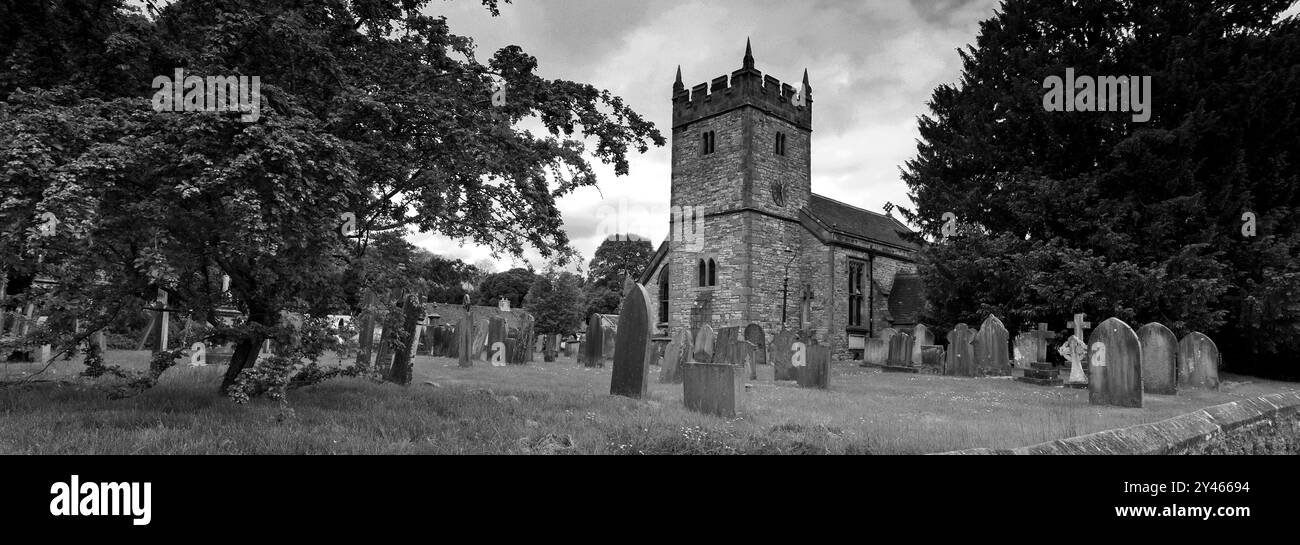 L'église de la Sainte Trinité, Ashford dans le village de l'eau, Peak, District, National, Parc, Derbyshire, Angleterre, Royaume-Uni Banque D'Images L'église de la Sainte Trinité, Ashford dans le village de l'eau, Peak, District, National, Parc, Derbyshire, Angleterre, Royaume-Uni Banque D'Images
