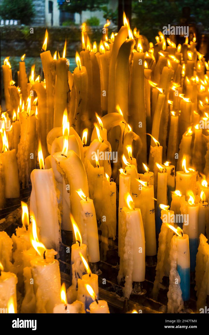 Bougies, Lourdes, France Banque D'Images