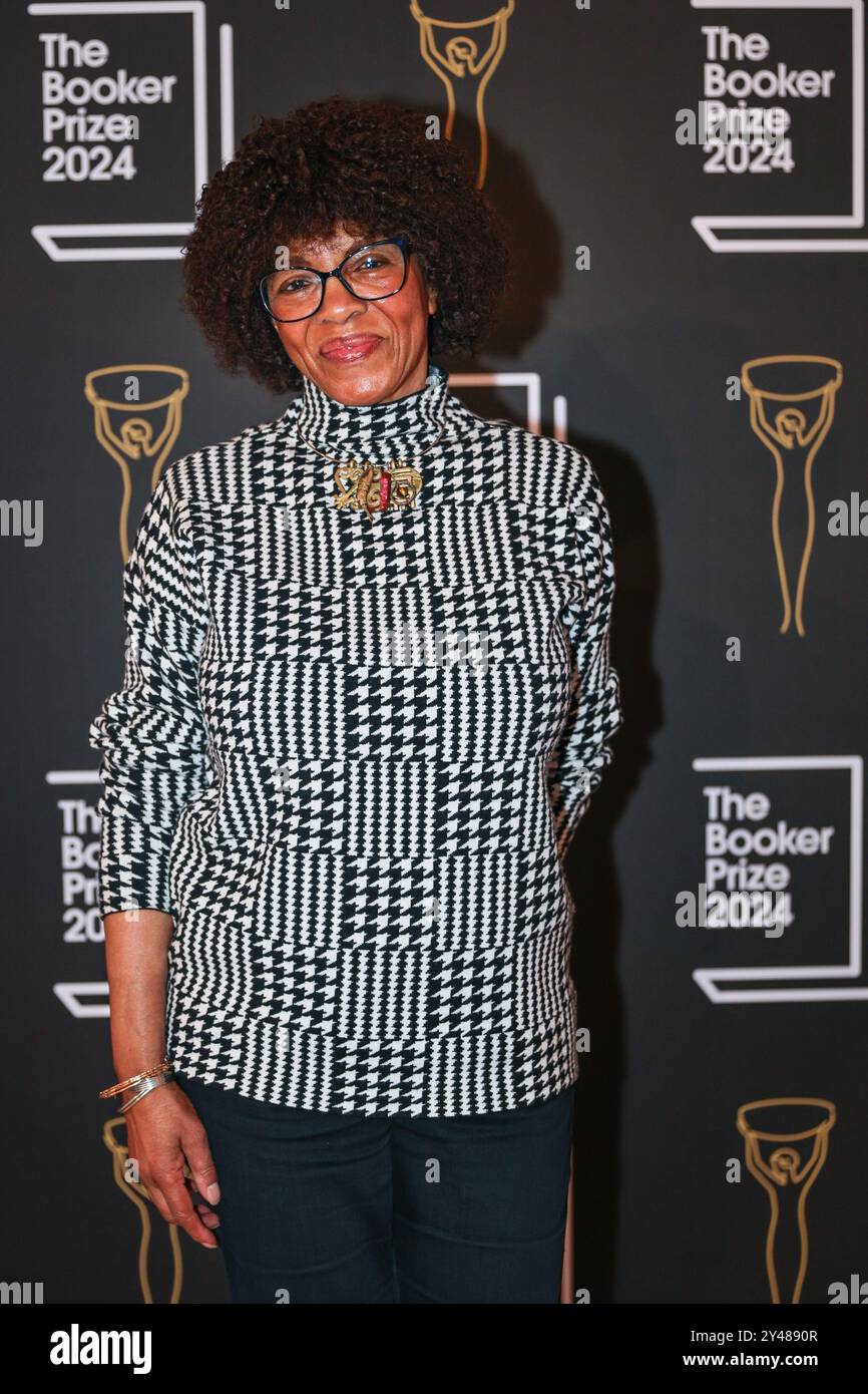 Londres, Royaume-Uni. 16 septembre 2024. Margaret Busby, éditrice, éditrice, écrivaine et diffuseuse née au Ghana. Arrivées pour la cérémonie d’annonce de la présélection pour le Booker Prize 2024, y compris des auteurs, des juges et des invités du secteur culturel. La liste restreinte comprend le plus grand nombre de femmes dans les 55 ans d'histoire du Booker, avec cinq femmes et un homme représentés. Les livres présélectionnés sont tenus, Creation Lake, Orbital, James, The Safeguard, Stone Yard Devotional. Crédit : Imageplotter/EMPICS/Alamy Live News Banque D'Images