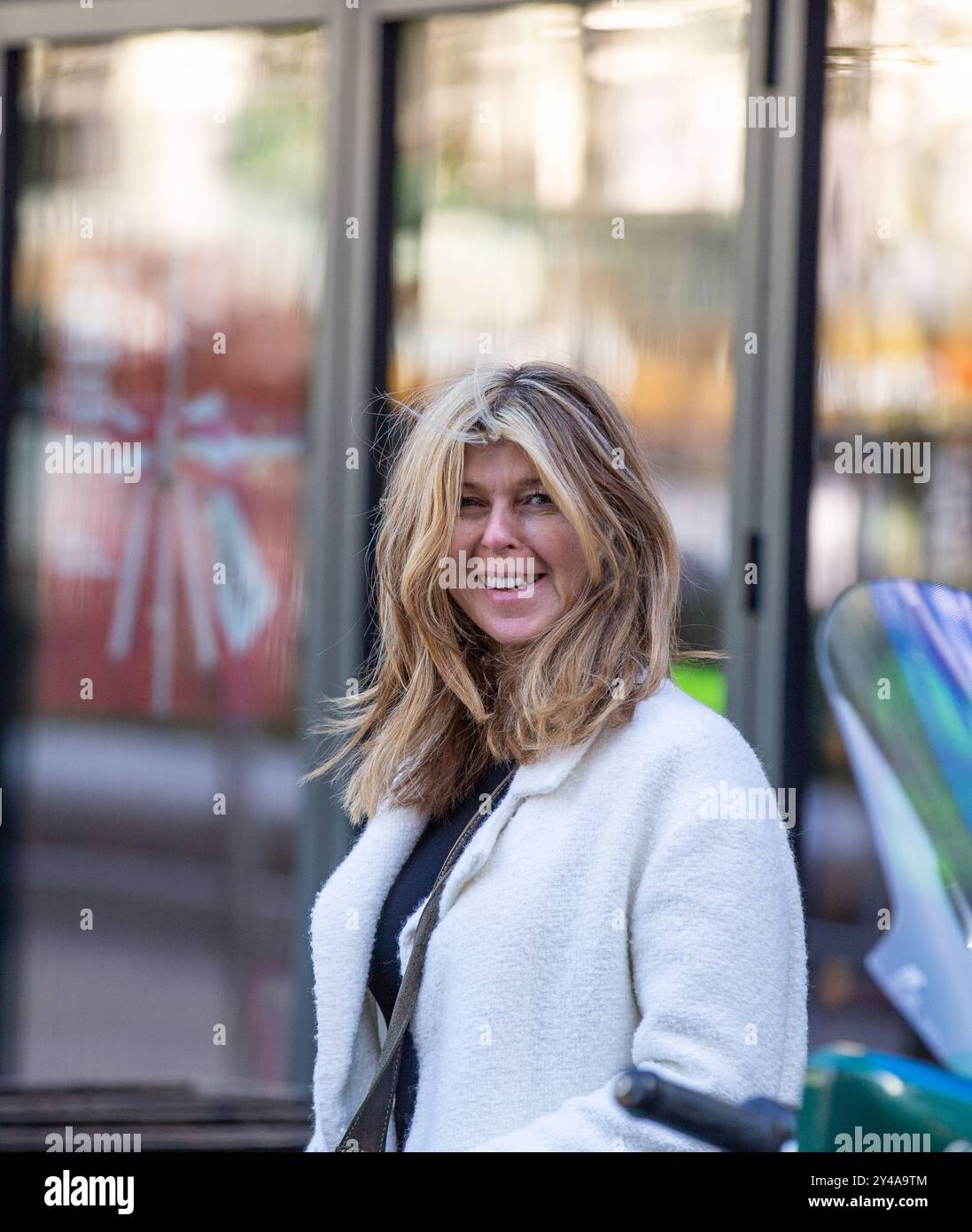 Londres, Angleterre, Royaume-Uni. 17 septembre 2024. Kate Galloway arrive aux Global Radio Studios pour son émission de radio du matin Credit : Richard Lincoln/Alamy Live News Banque D'Images