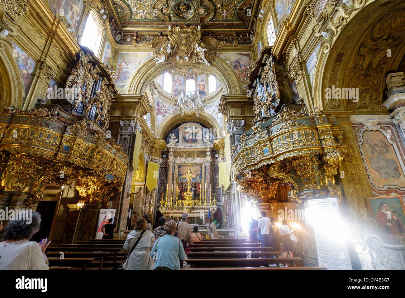 Église San Gregorio Armeno alias église Santa Patrizia dans la vieille ville de Naples, Italie, Europe Banque D'Images