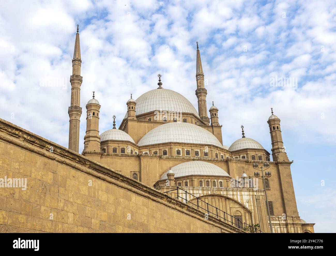 Célèbre mosquée au Caire Citadelle. Vue de dessous Banque D'Images