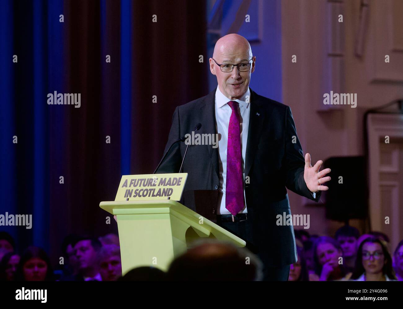 Edimbourg, Royaume-Uni, le 18 septembre 2024 : le premier ministre écossais John Swinney s’adresse aux membres du SNP dans les salles d’Assemblée à l’occasion du 10e anniversaire du référendum sur l’indépendance écossaise. Crédit : DB Media services / Alamy Live Banque D'Images