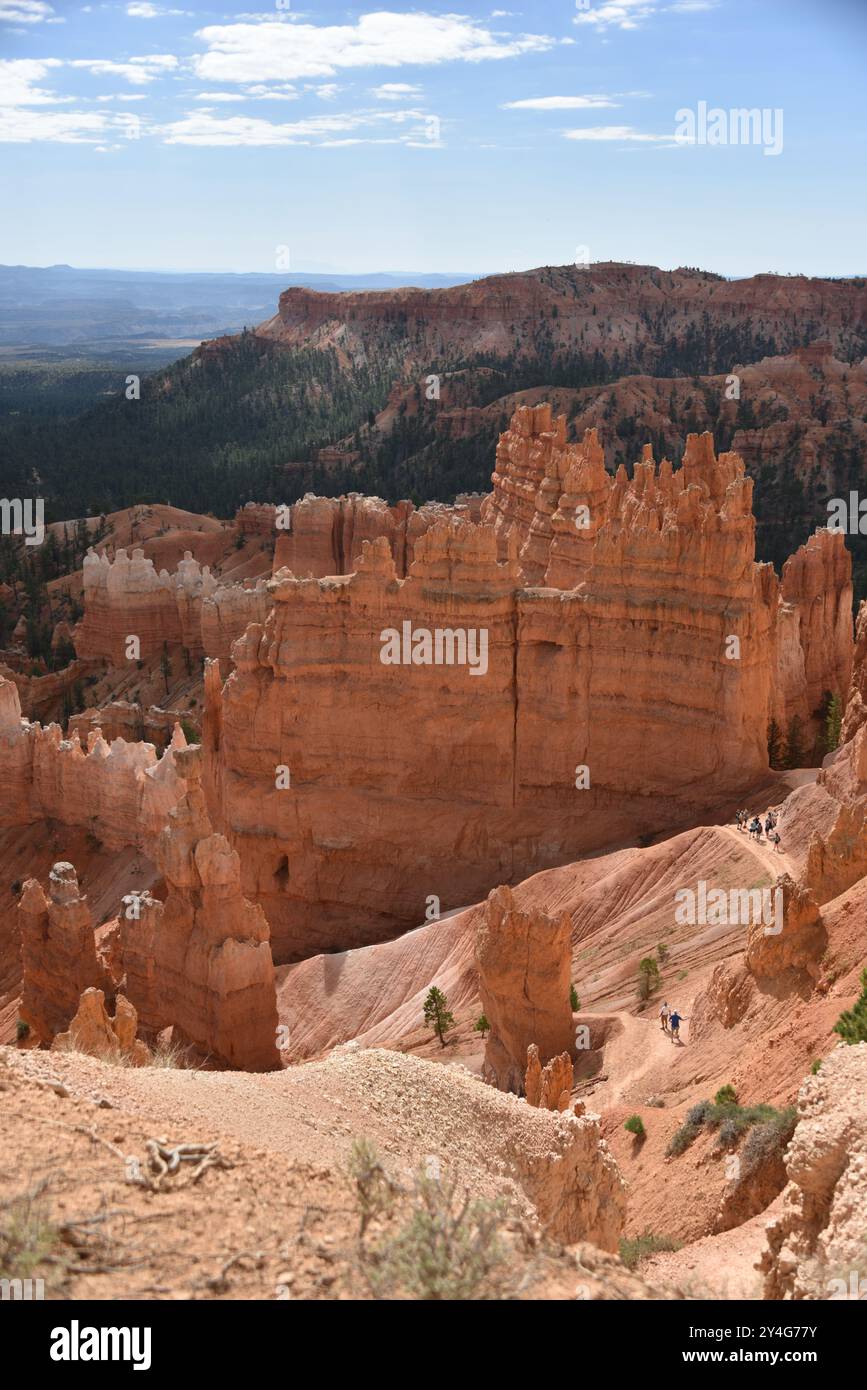 Parc national de Bryce Canyon, Utah. U.S.A. 8/12/2024.la caractéristique principale du parc est Bryce Canyon, qui malgré son nom, n'est pas un canyon Banque D'Images