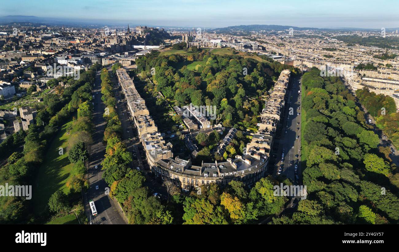 Vue aérienne de Carlton, Regent et Royal Terrace situé sur le côté est de Calton Hill, partie de la New Town d'Édimbourg site du patrimoine mondial de l'UNESCO. Banque D'Images
