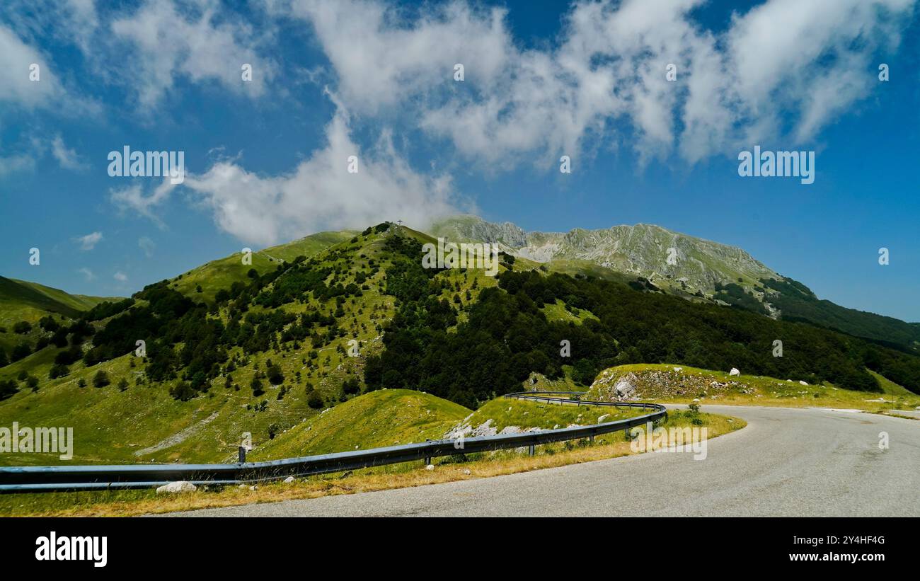 Campitello Matese, la route panoramique SP106, Campobasso, Molise, Italie Banque D'Images