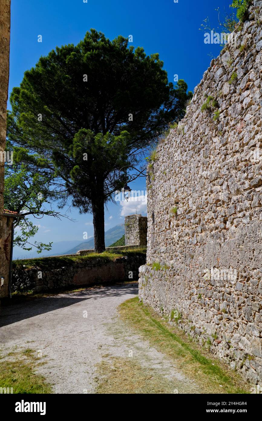 Château de Vicalvi, panorama, Frosinone, Latium, Italie Banque D'Images