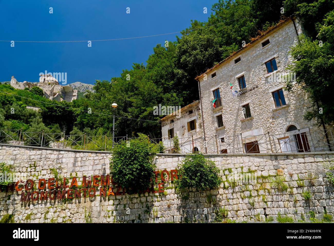 San Pietro Infine, village fantôme et parc de mémoire historique, Molise Italie Banque D'Images