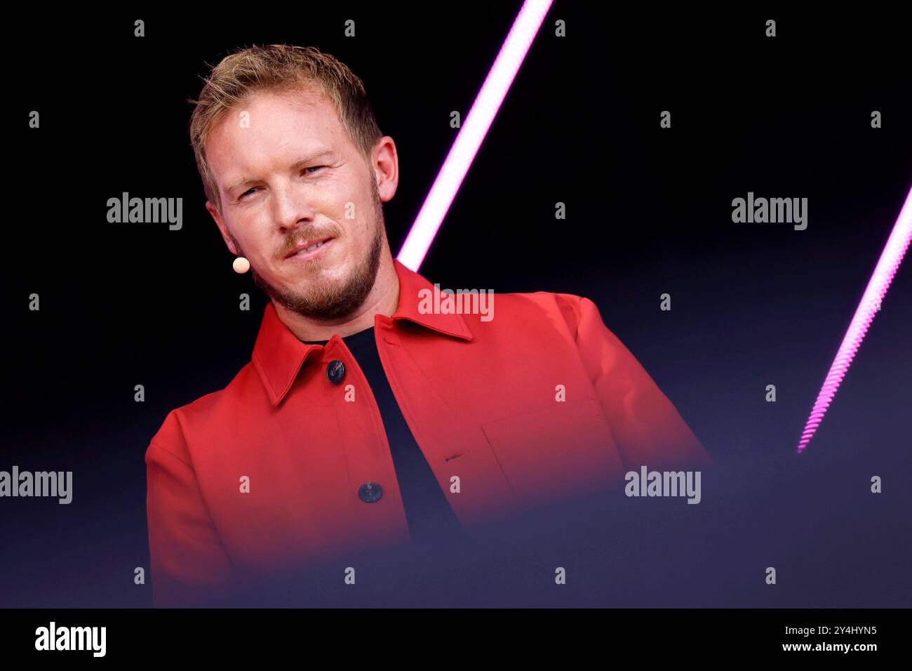 Fußball-Bundestrainer Julian Nagelsmann BEI seinem Auftritt im Rahmen von Europas führender Digitalisierungsinitiative auf Entscheider-level DIGITAL X im Mediapark. Köln, 18.09.2024 NRW Deutschland *** L'entraîneur national allemand de football Julian Nagelsmann lors de son apparition à l'initiative européenne de digitalisation au niveau des décideurs DIGITAL X à Mediapark Cologne, 18 09 2024 NRW Allemagne Copyright : xChristophxHardtx Banque D'Images