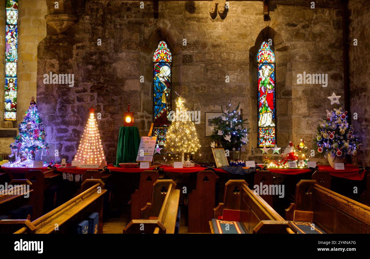 Festival de l'arbre de Noël de l'église St Andrew à Corbridge, Northumberland. Banque D'Images