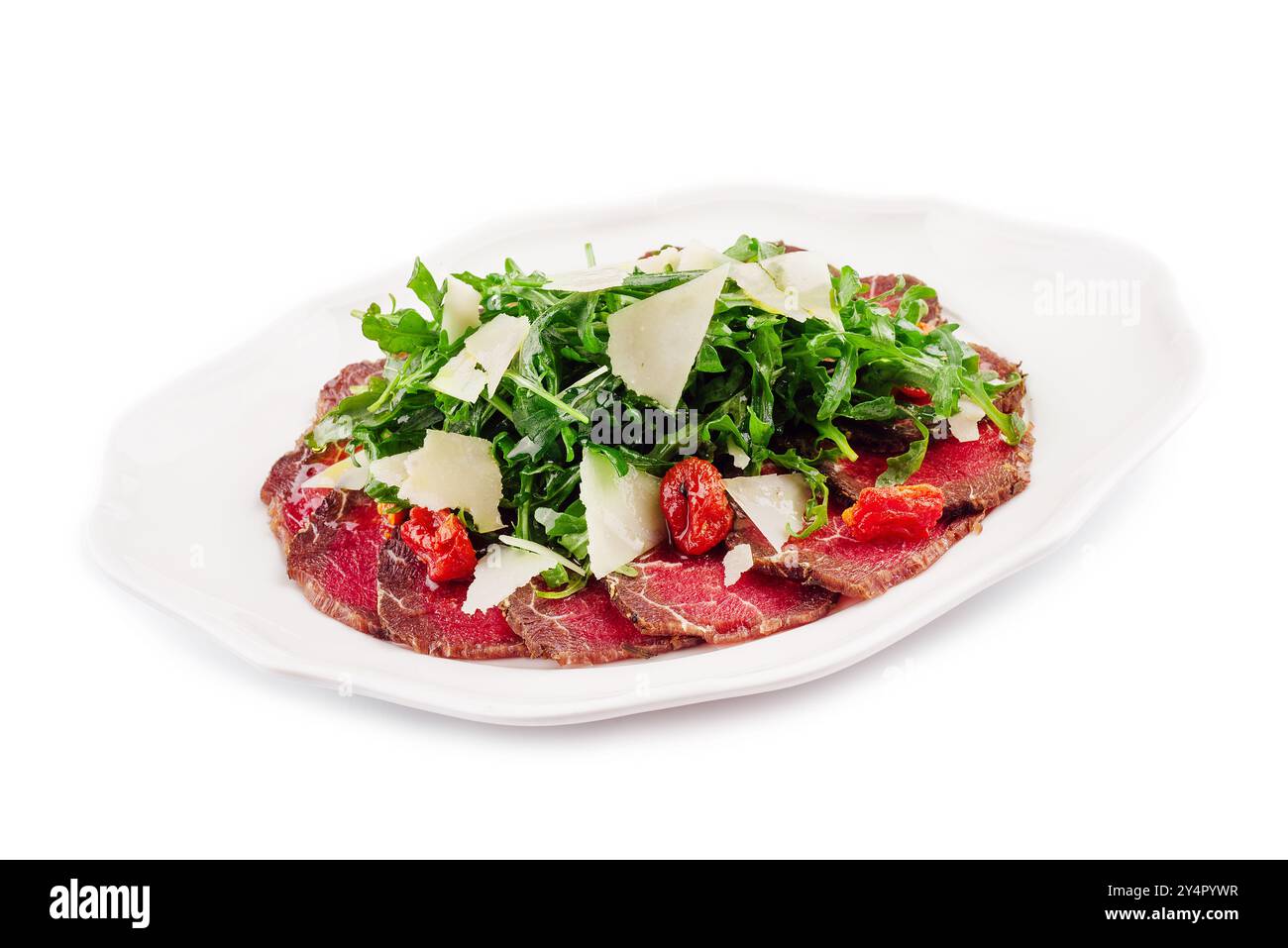 Carpaccio de viande à la roquette et au parmesan Banque D'Images