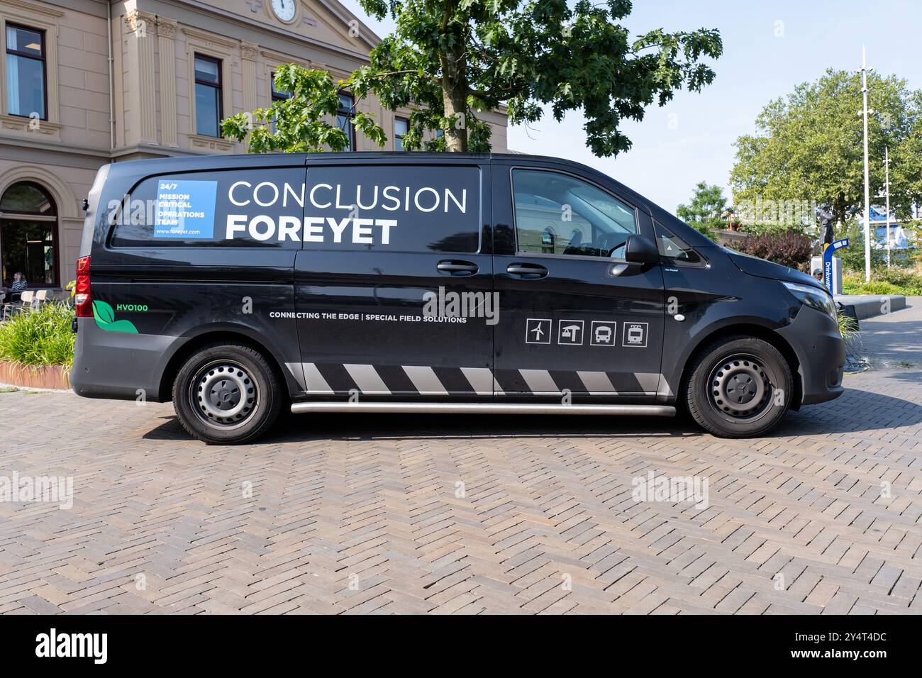 Conclusion Foreyet Mercedes-Benz Vito van Banque D'Images