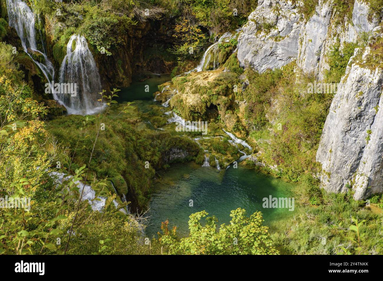 Cascades de Sastavci dans le parc national des lacs de Plitvice (Plitvi?ka Jezera), Croatie, Europe Banque D'Images