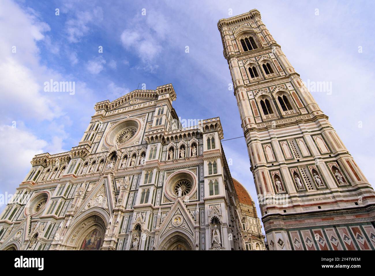 Cathédrale Sainte-Marie de la Fleur (Duomo di Firenze) et Campanile de Giotto à Florence, Italie, Europe Banque D'Images