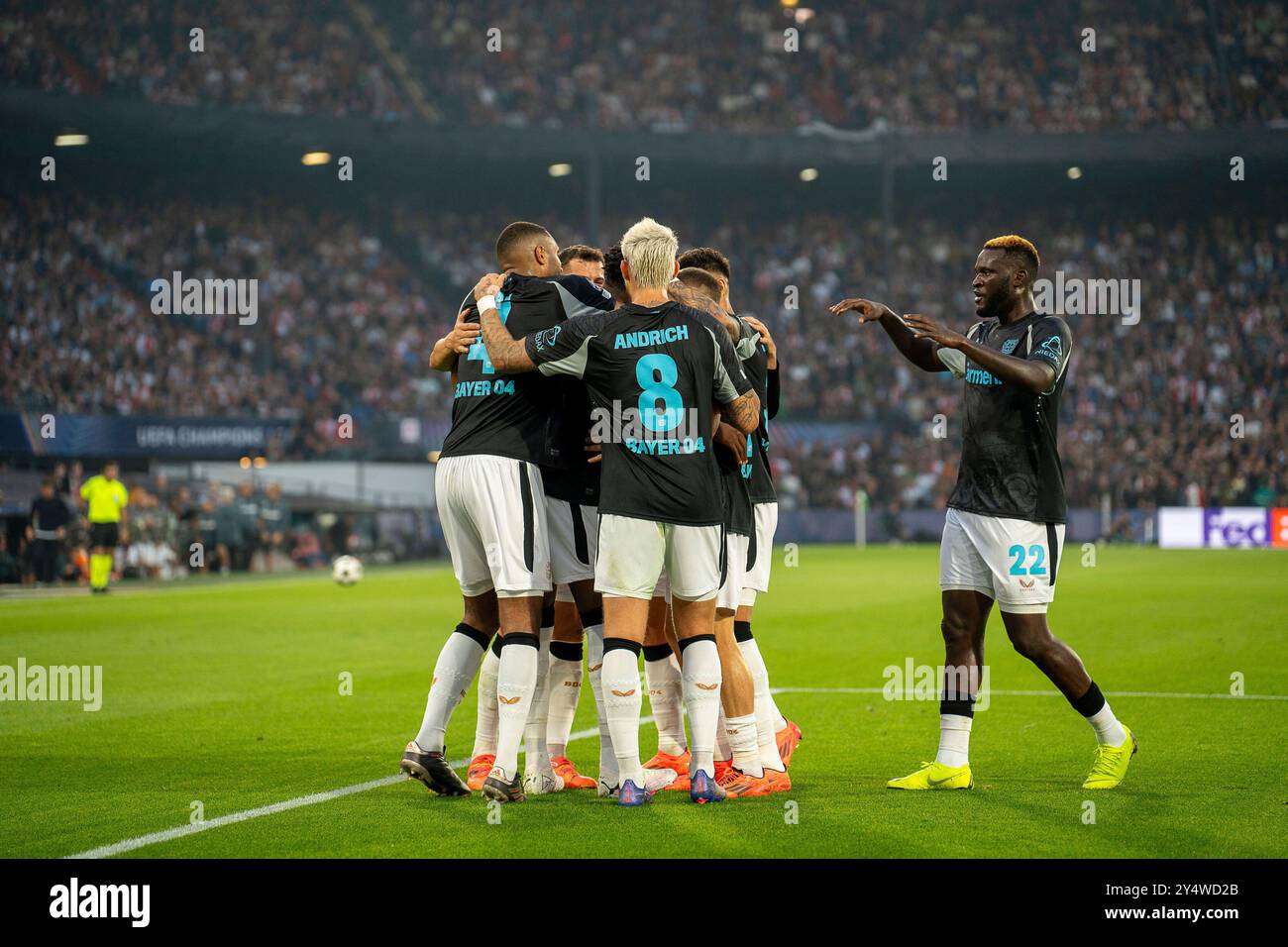 Jubel von Bayer Leverkusen zum 0:4 Feyenoord Rotterdam v. Bayer Leverkusen, Fussball, Ligue des Champions, 1. Spieltag, saison 2024/2025, 19.09.2024 Foto : Eibner-Pressefoto/Justin Derondeau Banque D'Images