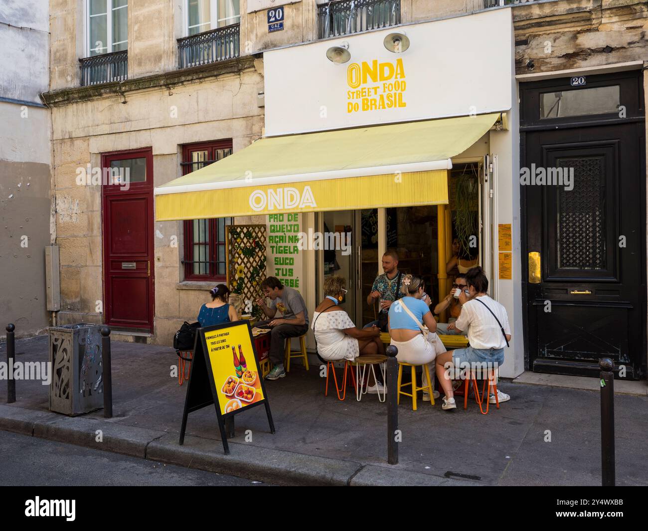 Onda - Street Food do Brasil, Marais, Paris, France, Europe, UE. Banque D'Images