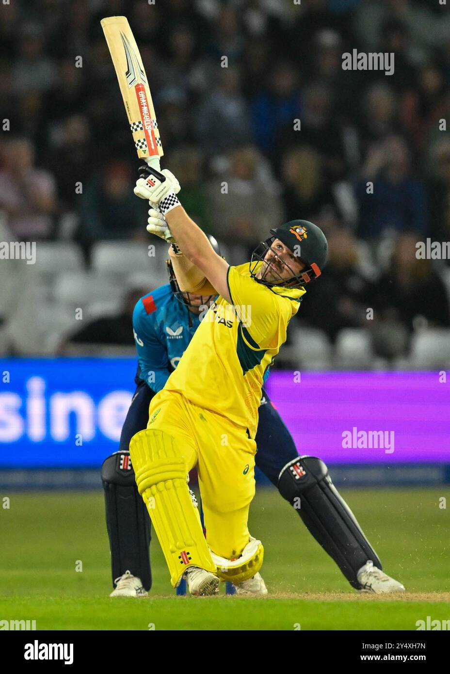 Nottingham, Royaume-Uni, 19 septembre 2024Trent Bridge Cricket Ground. Événement First Metro Bank One Day International match Angleterre vs Australie. Photo : Travis HEAD (Australia) RUN Credit : Mark Dunn/Alamy Live News Banque D'Images