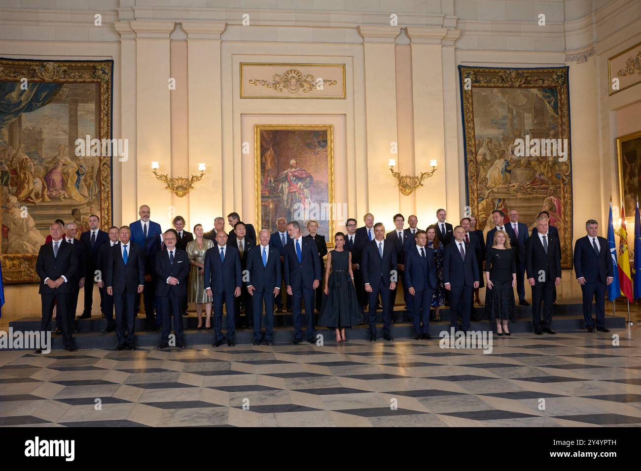 Le roi Felipe VI d'Espagne, la reine Letizia d'Espagne, Joe Biden, Alexander de Croo, Justin Trudeau, mette Frederiksen, Emmanuel Macron, Katrin Jakobsdottir, Mario Draghi, Xavier Bettel, Mark Rutte, Jonas Gahr Store, Antonio Costa, Boris Johnson, Kyriakos Mitsotakis, Olaf Scholz, Pedro Sanchez, premier ministre, Viktor Orban, Mateusz Morawiecki, Boiko Borísov, Eduard Heger, Janez Jansa, Kaja Kallas, Arturs Krisjanis Karis, Ingrida Simonyte, Nicolae Ciuc, EDI Rama, Andrej Plenkovic, Zdravko Krivokapic, Dimitar Kovacevski, Jacinda Ardern, Yoon Suk-yEOL, Anthony Albanese, Fumio Kishida assistent au Gala Diner Banque D'Images