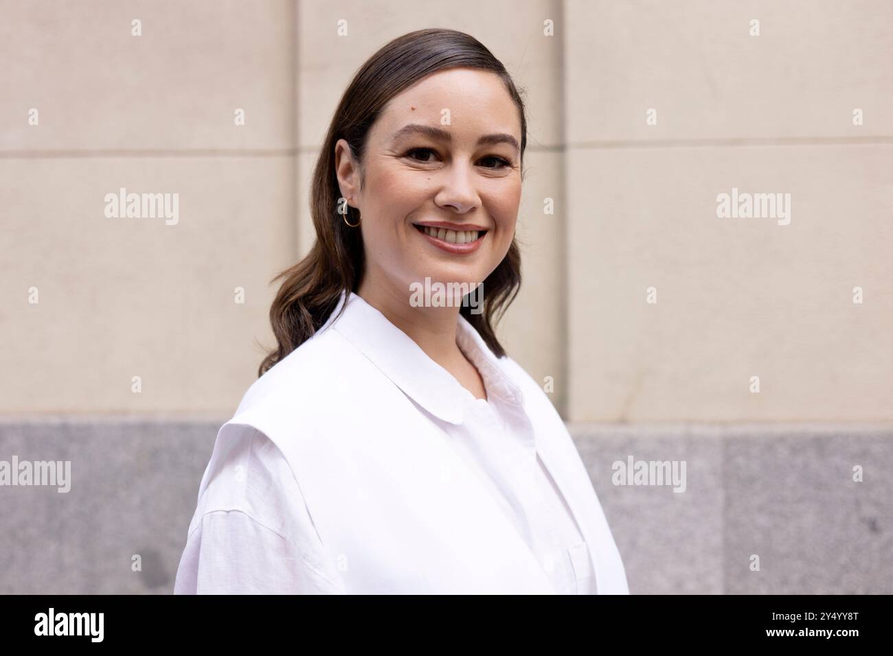 Aida Folch pose une séance de portrait lors de la promotion de Isla Perdida (cœur hanté), le 19 juillet 2024 à Madrid, Espagne. Banque D'Images