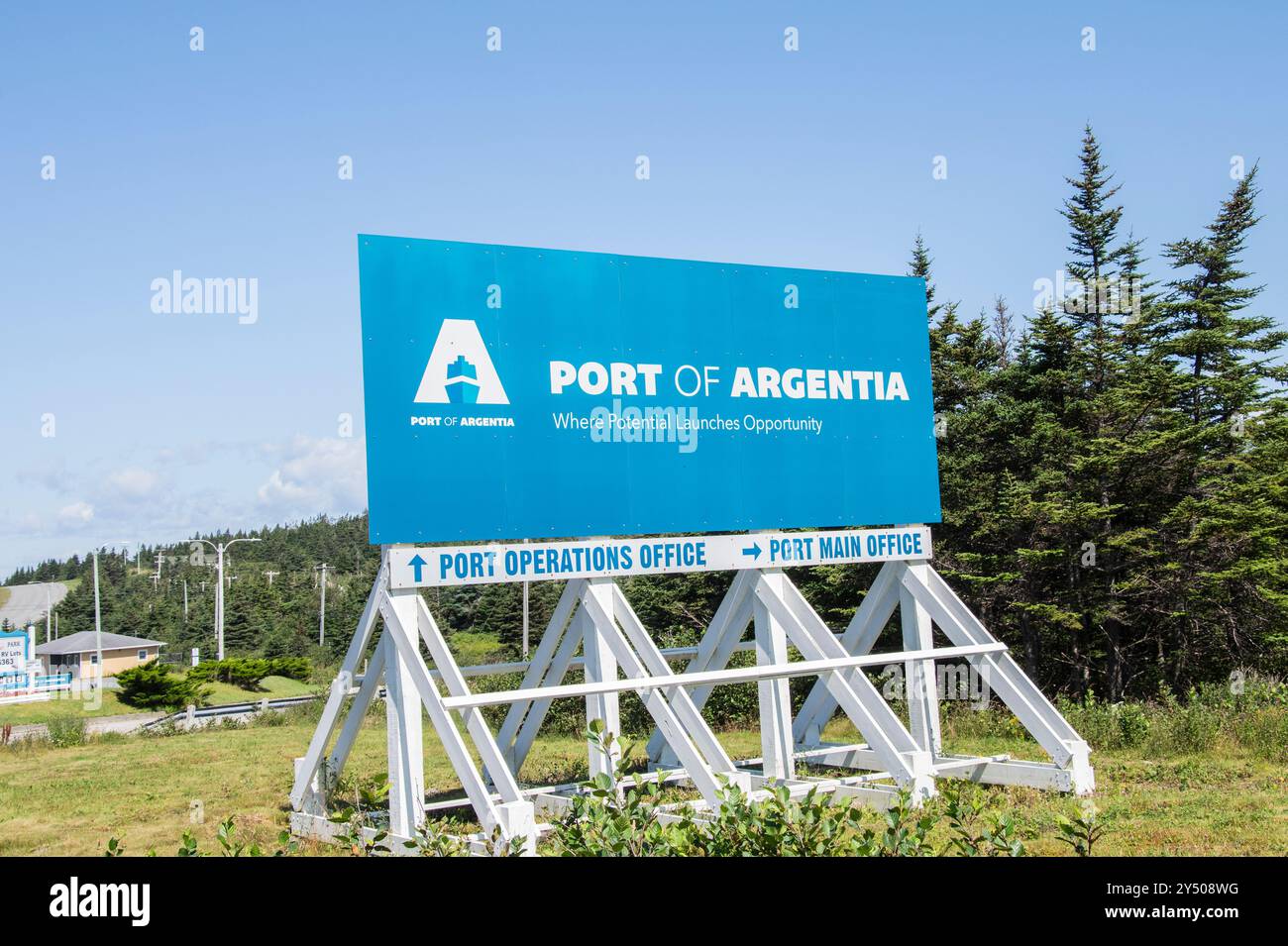 Panneau du bureau des opérations du port d'Argentia sur le Pike de Placentia à Placentia, Terre-Neuve-et-Labrador, Canada Banque D'Images