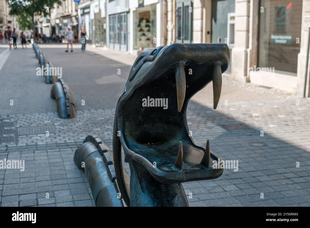 Le dragon de Niort, sculpture en bronze à Niort, deux Sèvres, Nouvelle-Aquitaine, France Banque D'Images