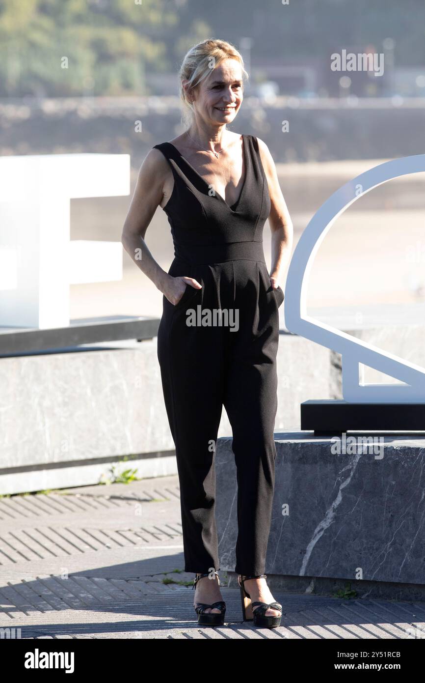 Sandrine Bonnaire a assisté à Dance First Photocall lors du 71e Festival international du film de San Sebastian au Palais Kursaal le 30 septembre 2023 à Donostia / San Sebastian, Espagne. Banque D'Images