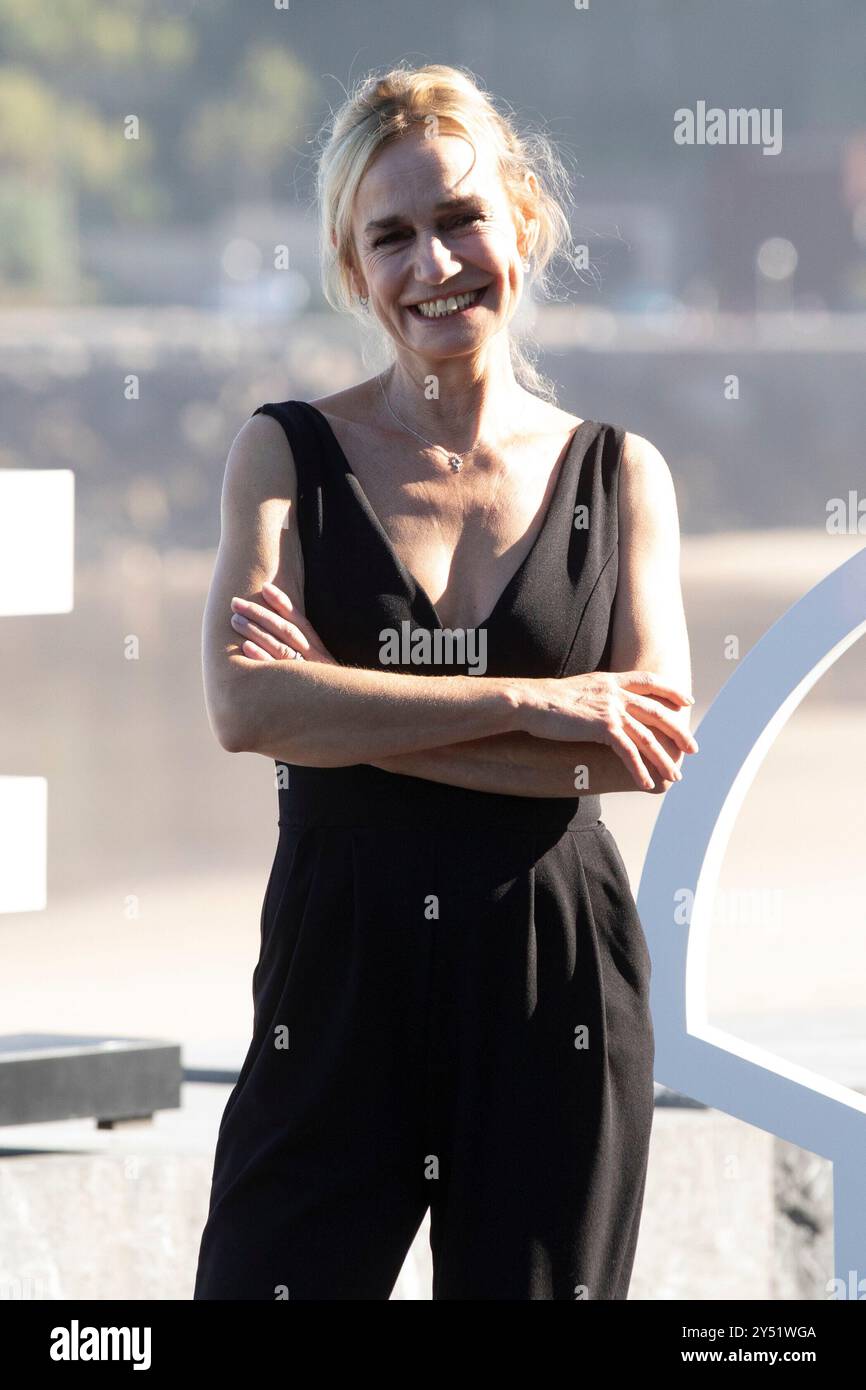 Sandrine Bonnaire a assisté à Dance First Photocall lors du 71e Festival international du film de San Sebastian au Palais Kursaal le 30 septembre 2023 à Donostia / San Sebastian, Espagne. Banque D'Images