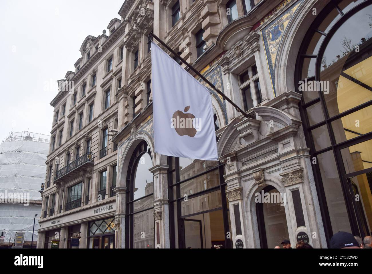 Londres, Royaume-Uni. 20 septembre 2024. Vue extérieure de l'Apple Store à Regent Street alors que l'iPhone 16 est mis en vente au Royaume-Uni. Crédit : Vuk Valcic/Alamy Live News Banque D'Images