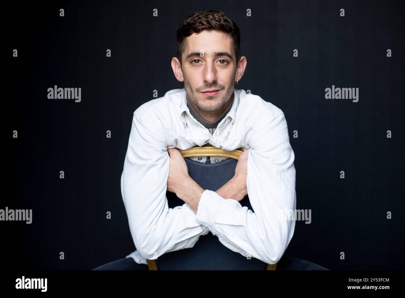 Enric Auquer pose une séance de portrait lors de la promotion de Vida Perfecta, à l'Hôtel Maria Cristina le 22 septembre 2019 à Saint-Sébastien, Espagne. Banque D'Images