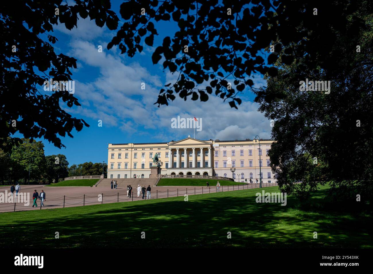 Oslo, Norvège. 10 septembre 2024. Vue du Palais des Rois (Det kongelige slott) à Oslo, Norvège. (Photo de Mateusz Slodkowski/SOPA images/SIPA USA) crédit : SIPA USA/Alamy Live News Banque D'Images