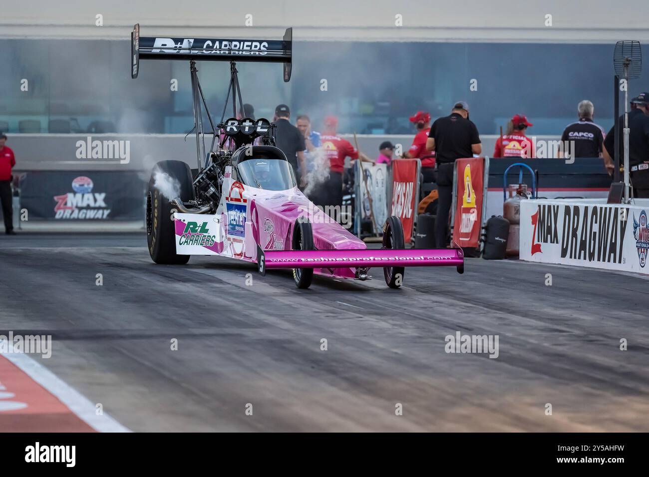 Concord, Caroline du Nord, États-Unis. 20 septembre 2024. JOSH HART (États-Unis) d'Ocala, Floride fait une course lors des Carolina Nationals au Zmax Dragway à Concord, Caroline du Nord. (Crédit image : © Walter G. Arce Sr./ASP via ZUMA Press Wire) USAGE ÉDITORIAL SEULEMENT! Non destiné à UN USAGE commercial ! Banque D'Images