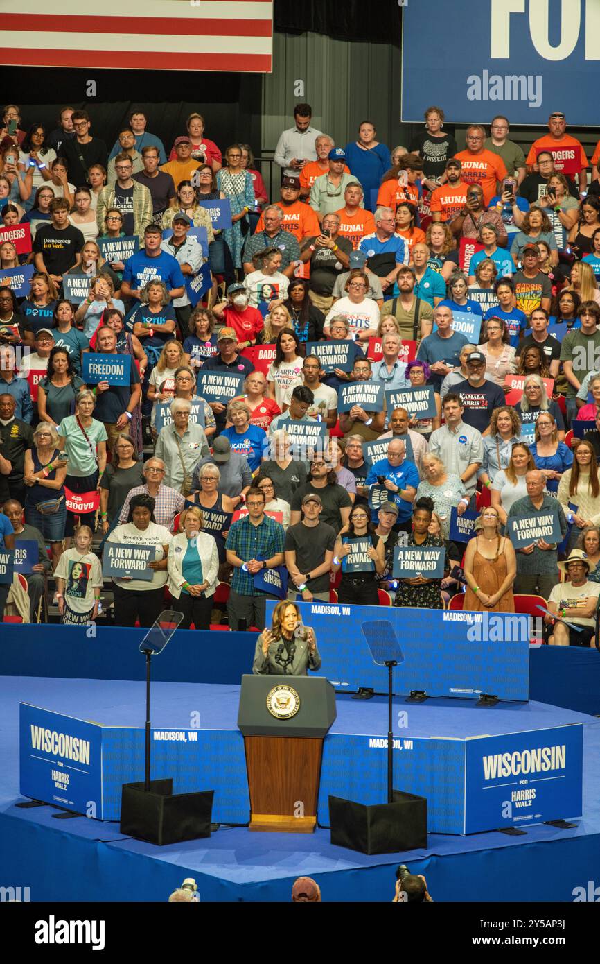 Photographies d'un rassemblement de campagne présidentielle pour le vice-président Kamala Harris, tenu à alliant Energy Center, Madison, Wisconsin, le 20 septembre 2024. Banque D'Images