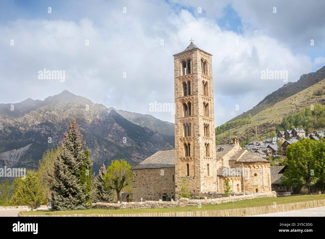 Sant Climent de Taüll, Vall de Boí Taüll,, Lleida, Espagne Banque D'Images