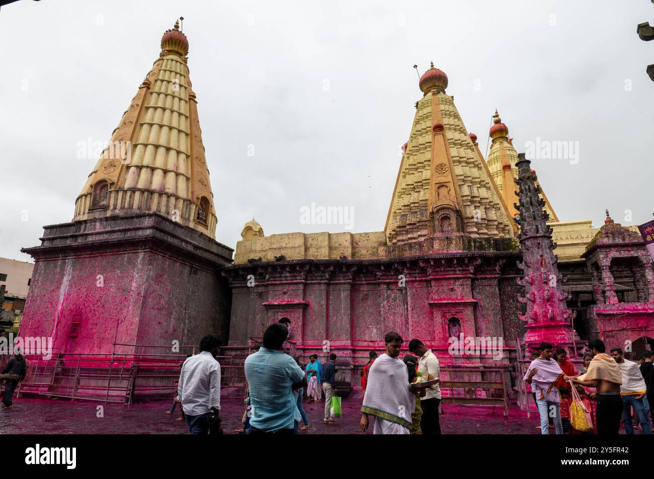Kolhapur , Inde - 8 septembre 2024 vue du temple de Jyotiba est un site sacré de l'hindouisme près de Wadi Ratnagiri dans le district de Kolhapur du Maharashtra stat Banque D'Images