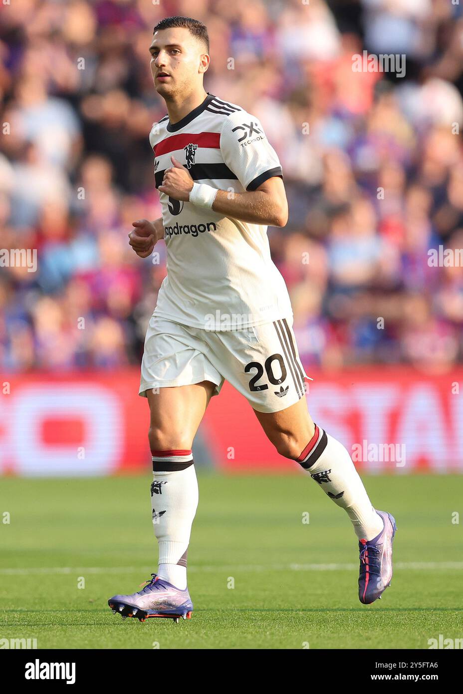 Londres, Royaume-Uni. 21 septembre 2024. Diogo Dalot de Manchester United lors du match de premier League à Selhurst Park, Londres. Le crédit photo devrait se lire : Paul Terry/Sportimage crédit : Sportimage Ltd/Alamy Live News Banque D'Images