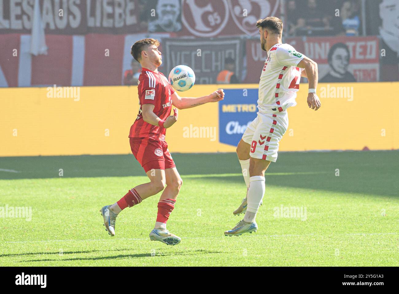 DUESSELDORF, ALLEMAGNE - 21 SEPTEMBRE 2024 : le match de football de 2.Bundesliga Fortuna Duesseldorf v. 1.FC Koeln au Mercur Spiel Arena crédit : Vitalii Kliuiev/Alamy Live News Banque D'Images